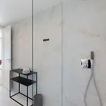 Seafront Apartman
